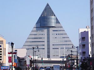 青森県観光物産館アスパム